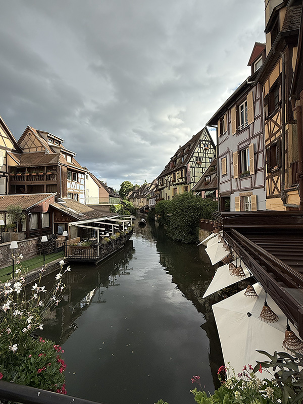 Korte motorreis naar Colmar: bochtenplezier in de Vogezen